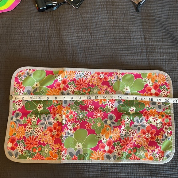 Ju-Ju-Be Light Changing Pad - Perky Perennials - Picture 2 of 4